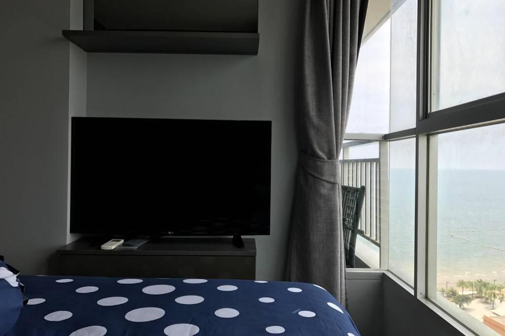 Stunning Seaview Suite Jomtien Beach Extérieur photo